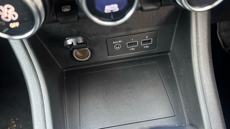 Renault Captur 1.6 E-Tech full hybrid 145 Evolution 5dr Auto Hybrid Hatchback